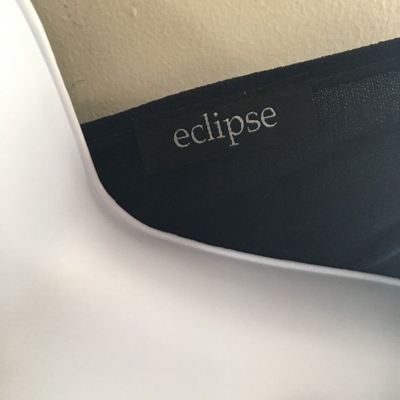 Elegant Navy Sleeveless Dress - Picture 4 of 4